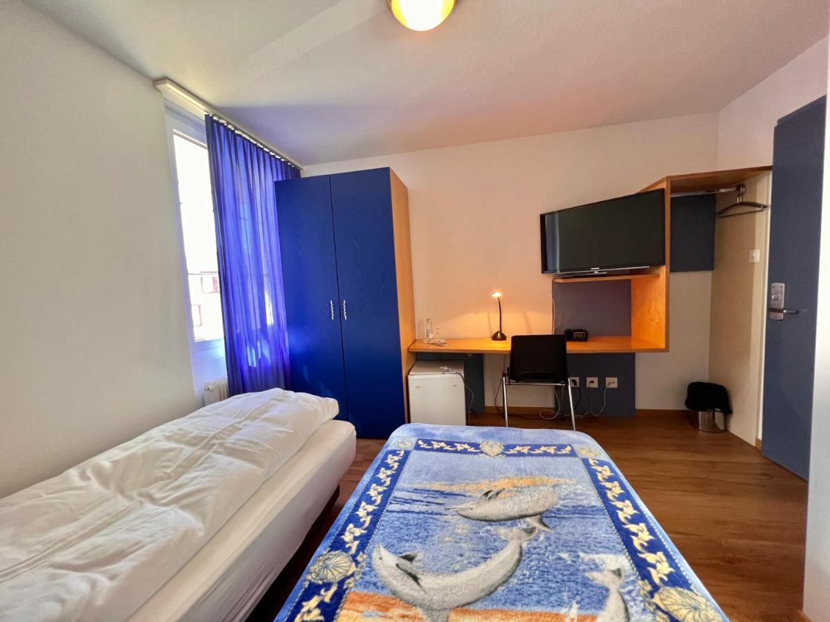 Hirschen 3* Hinwil